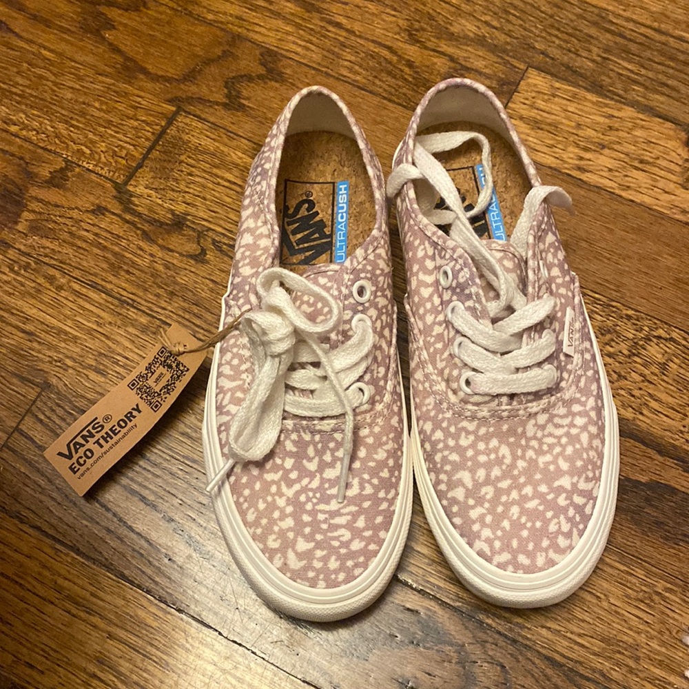 Brand new vans sneakers.